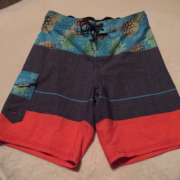 ocean current swim trunks
